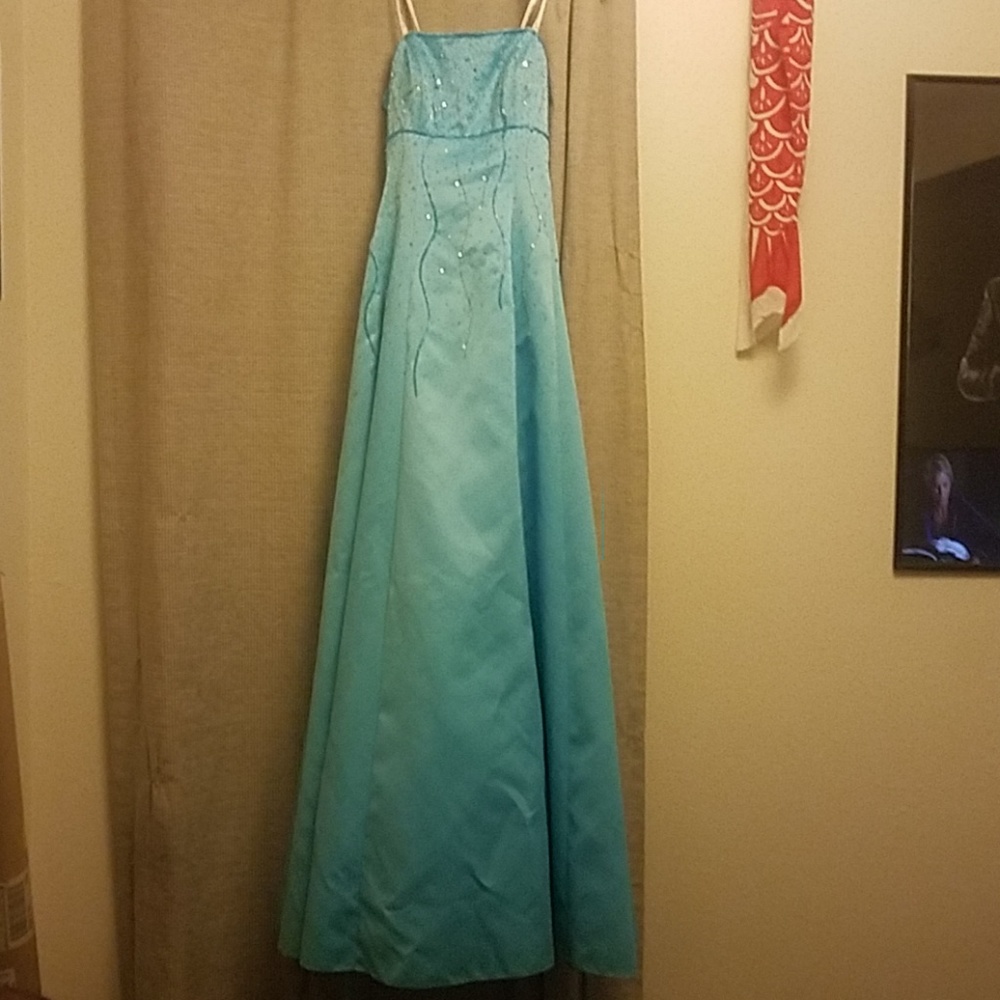 Beautiful blue jeweled Prom Dress!